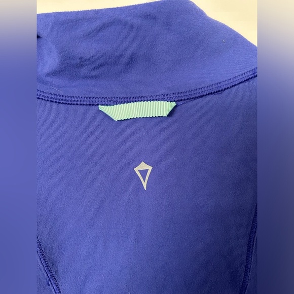 Ivivva Blue Quarter Zip Sweater Size 14 - Picture 9 of 10